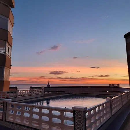 M&g Cozy -beachfront,wifi,aircon,fullyequipped Lejlighed La Manga