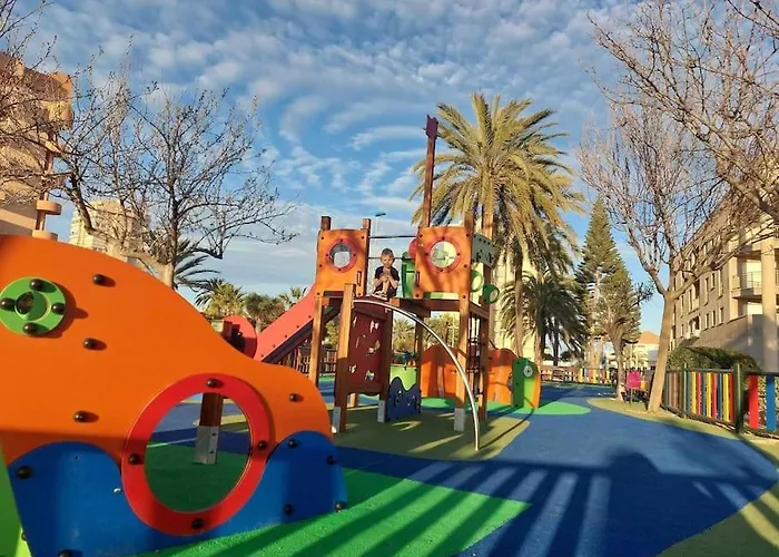 דירה M&g Cozy -beachfront,wifi,aircon,fullyequipped לה מנגה דל מר מנור