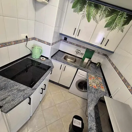 M&g Cozy -beachfront,wifi,aircon,fullyequipped Apartmán *