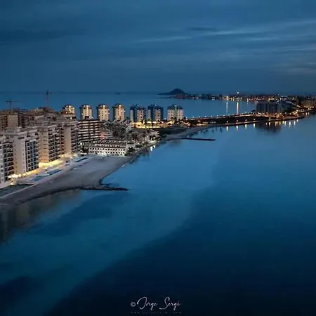 M&g Cozy -beachfront,wifi,aircon,fullyequipped La Manga del Mar Menor