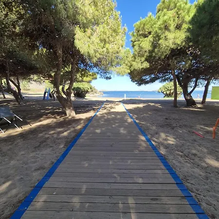 Apartmán M&g Cozy -beachfront,wifi,aircon,fullyequipped